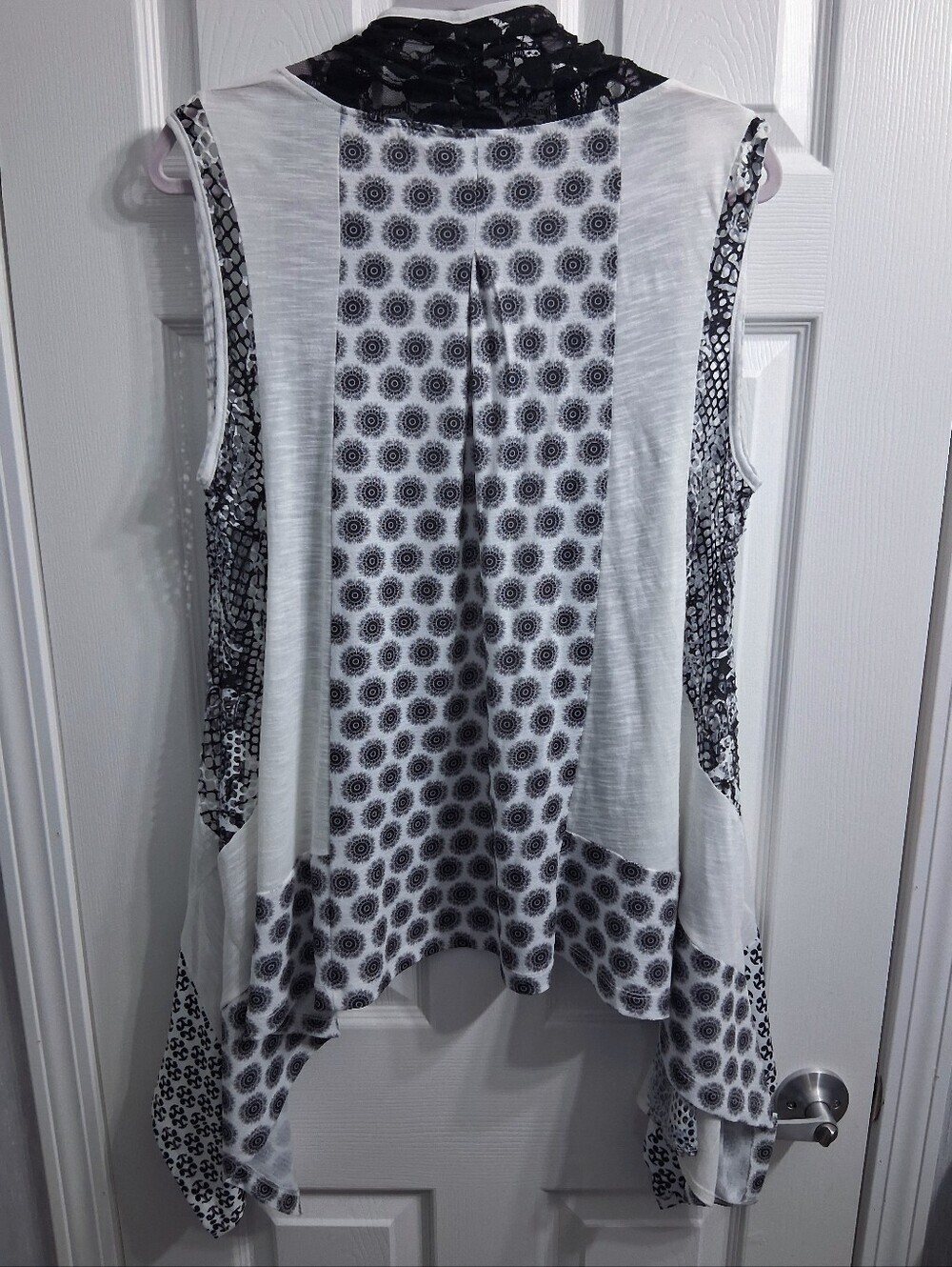 Anes A. Boho Art To Wear Vest Flowy Fairy Hem Lightweight Lace And Panels - Picture 9 of 11